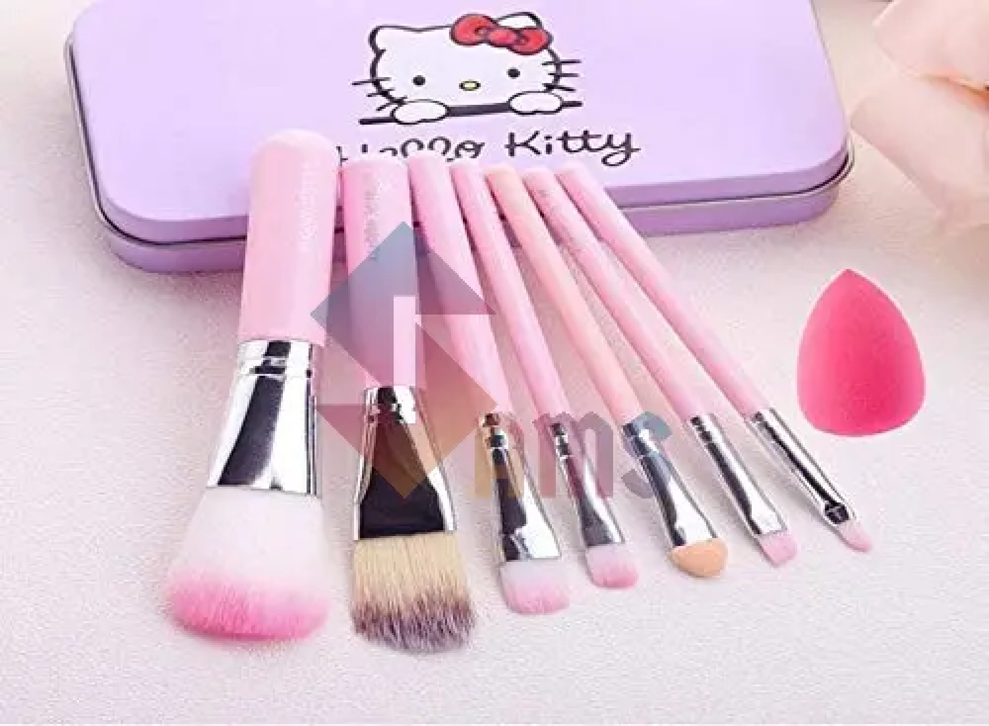 hello kitty makeup brush 7 2.webp